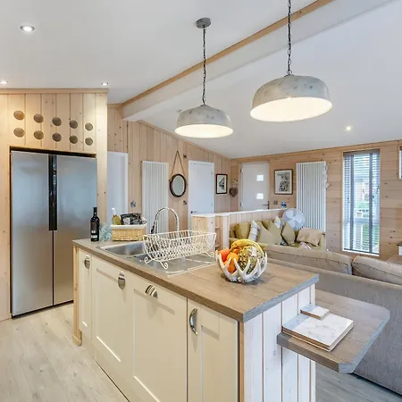 Lobster - Uk48630 Holiday home *